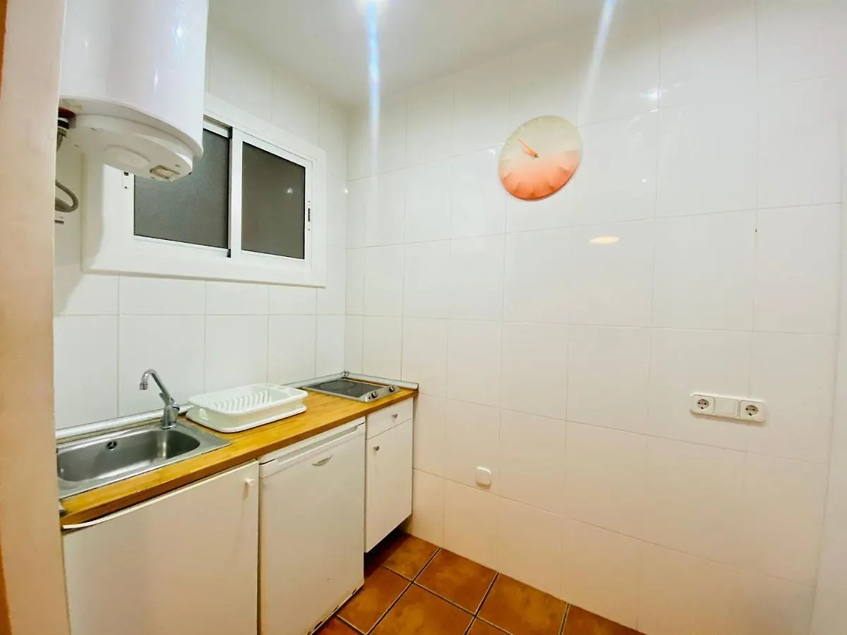 03 Cozy Barca 2,1 Apartment Barcelona Spain